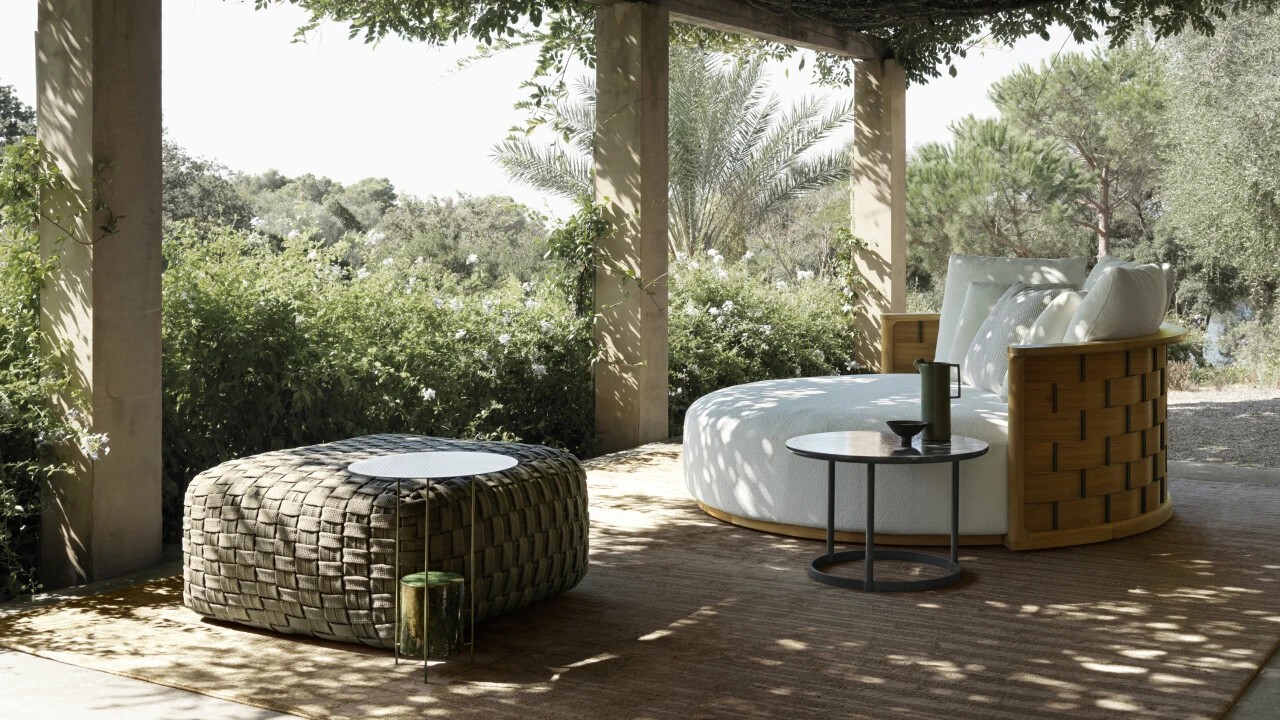 Molteni&C Outdoor collection now in Switzerland available @hauserdesign