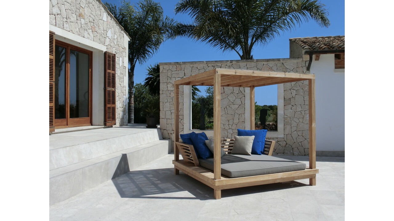 Teak Akira Daybed with weatherproof cushions