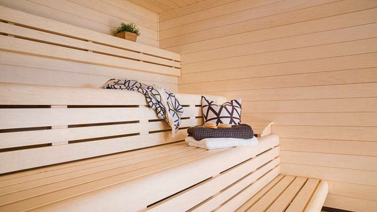 Saunahaus, Saunafass, Strandkorbsauna oder Infrarotsauna? Softub Schweiz