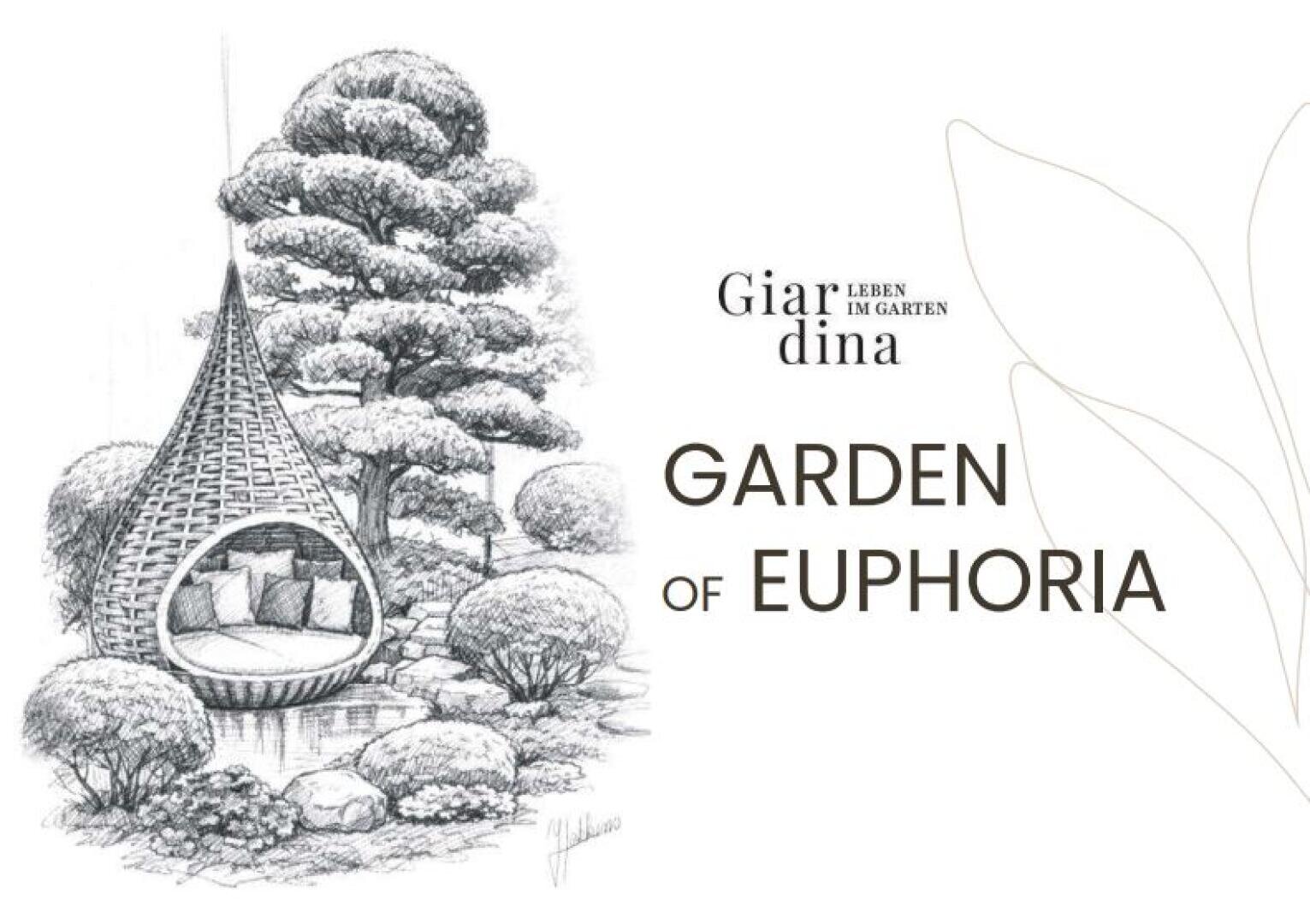 Eine handgezeichnete Gartenszene mit einem geflochtenen Hängesessel, umgeben von Bäumen und Büschen. Der Text lautet "Giardina Leben im Garten", "Garten der Euphorie", mit einem schwachen Blattumriss auf der rechten Seite.