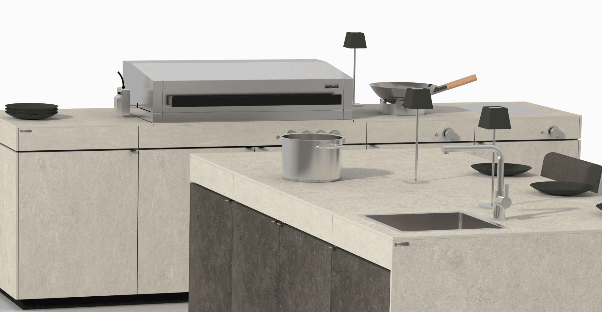 Moderne Kücheninsel mit beigen Arbeitsplatten, eingebauter Spüle, Backofen aus Edelstahl, Töpfen, Schüsseln und kleinen schwarzen Tischlampen. Die Schränke darunter bestehen aus einer Mischung aus beigen und dunkelbraunen Paneelen.