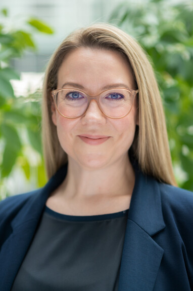 2023 Simone_Giardina_web.jpg (0.7 MB)