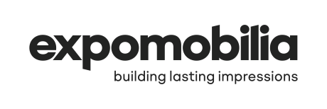 Das Expomobilia-Logo mit dem Slogan „Building Lasting Impressions“ darunter in Kleinbuchstaben, alles in einer fetten, modernen schwarzen Schriftart auf transparentem Hintergrund.
